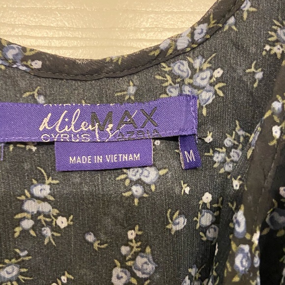 Women’s Miley Max Tank Top  M Blue Floral Print - Picture 2 of 3